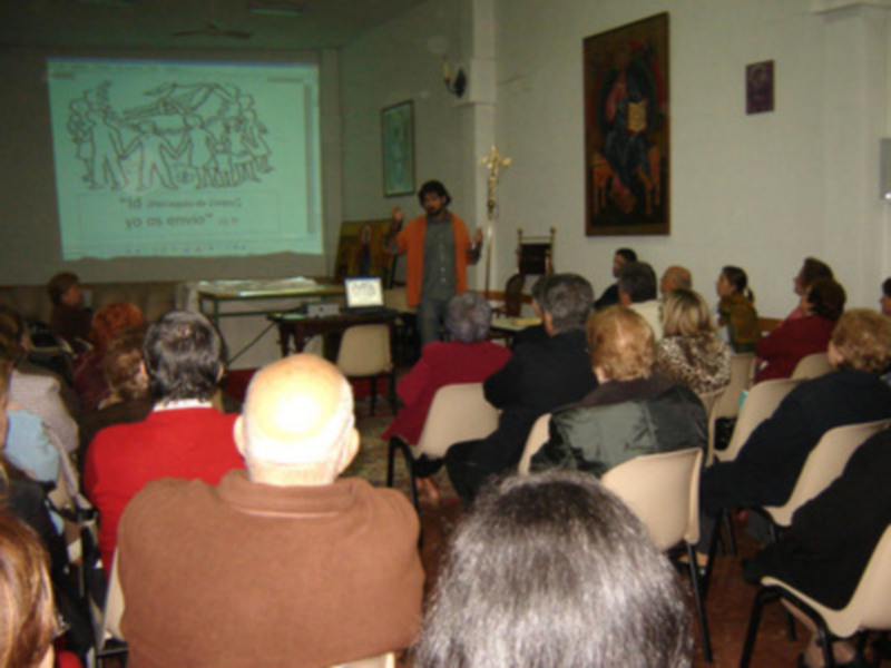 Concluye con éxito la Asamblea Parroquial celebrada en Gines 