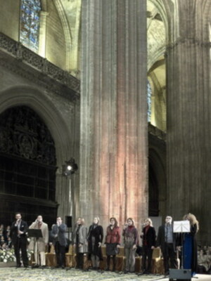 La Misa de la Alegría llenó La Seo zaragozana con 5.000 personas
