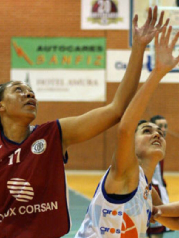 Argon Uni Girona quiere acabar la primera vuelta invicto mientras Pio XII y Arranz Jopisa Burgos se juegan el liderato en el grupo B de la LF 2