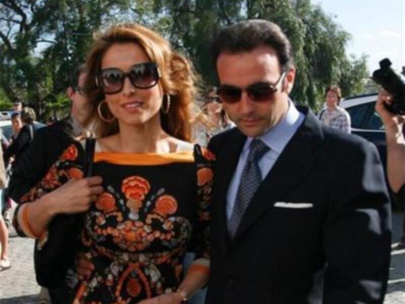 Enrique Ponce y su mujer, Paloma Cuevas inauguran la temporada taurina de la Maestranza