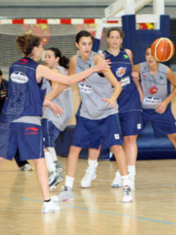 La selección femenina se concentra este jueves en San Fernando para preparar el EuroBasket de Letonia