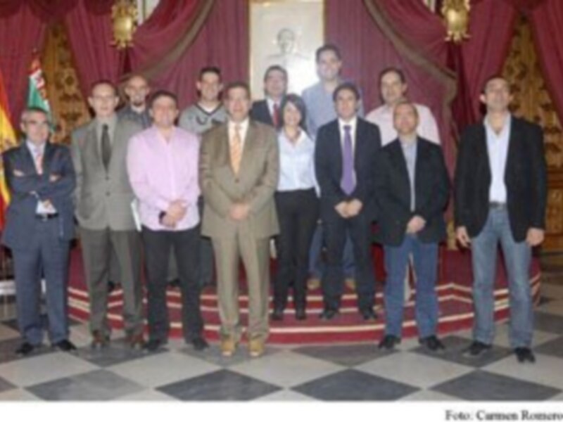 Guadalinfo evoluciona y asiste a más de 100 proyectos emprendedores (Cádiz)