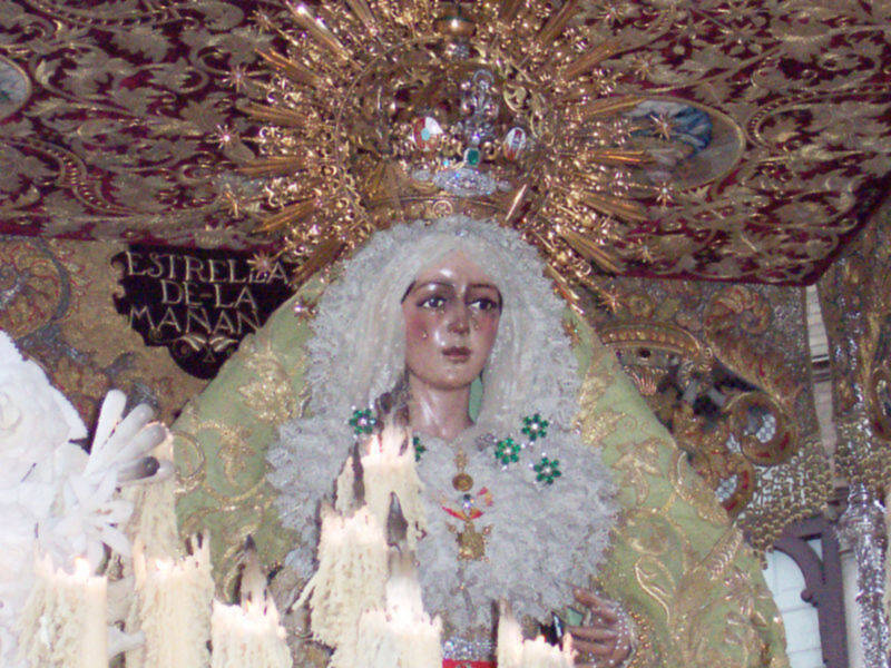 La Duquesa de Alba, Francisco Rivera e Isabel Pantoja, fieles devotos de la Semana Santa sevillana