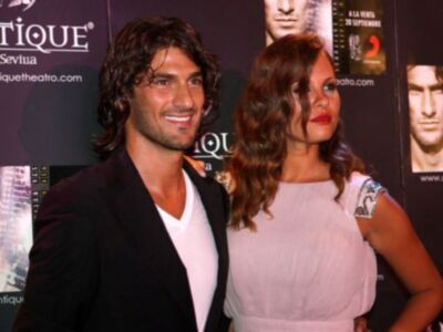 Jessica Bueno, pareja de Feliciano López reaparece tras su polémico romance, en la presentación del nuevo videoclip de Hugo Salazar.