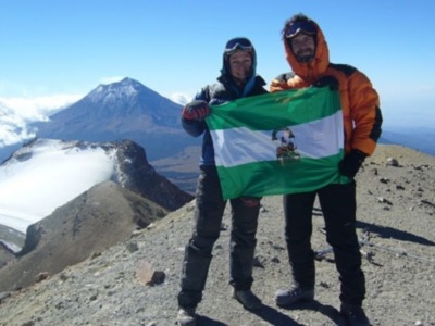 El montañero sevillano Tony raigón pelos a por la cumbre del Cho Oyu