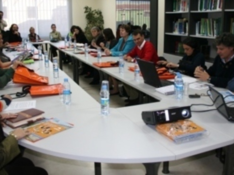 La Escuela de Liderazgo Femenino de ADAD sorprende por su carácter innovador y transferible a una delegación europea de RURALAND