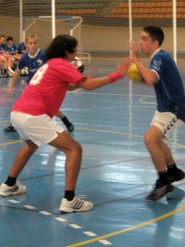 Balonmano: Una decena de jugadores y jugadoras de equipos sevillanos han sido convocados por las distintas selecciones andaluzas de base