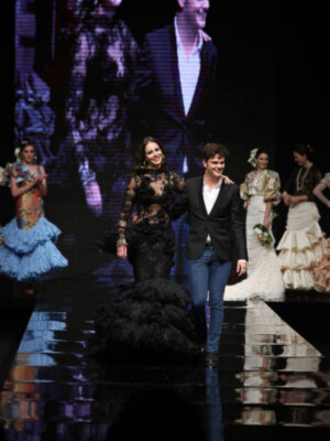 Pasarela SIMOF 2011 desde la cámara de Harry Macías 1