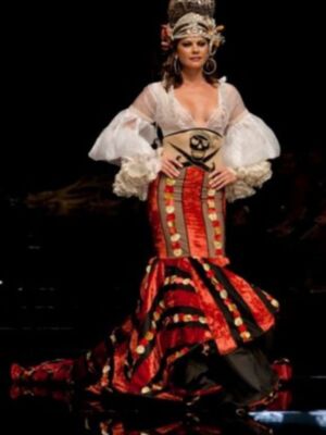 Marisa Jara, Helen Lindes, Paula Guilló, Miss España 2010, Eva González y Mª José Suárez de flamenca en Simof 2011