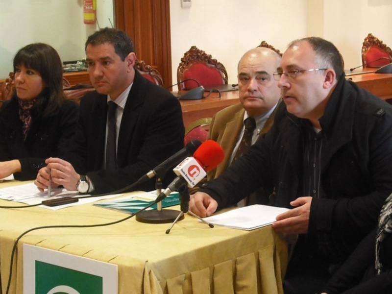 Inaugurados dos talleres de empleo en los que participarán 40 personas desempleadas de Chipiona