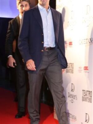 Los Alba apoyan a Cecilia Gómez la ex de Fran Rivera en Sevilla