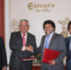 El rector de la Universidad Pablo de Olavide y el presidente de la Cámara de Comercio de Sevilla  firman un convenio para la creación de un vivero de empresas