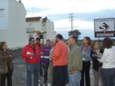 La coalición partido andalucista y Compromiso con Lora se reunió con los vecinos del zahornil