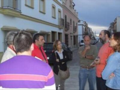 La coalición partido andalucista y Compromiso con Lora se reunió con los vecinos del zahornil