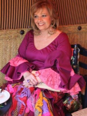 Agustín Bravo, María Teresa Campos y Charo Reina un año más en la feria de Sevilla