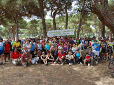 Más de  200 ciclistas han participado en la marcha en bici Vía verde entre rios.