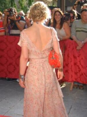 Eugenia Martínez de Irujo en la boda de la hija de Carmen Tello