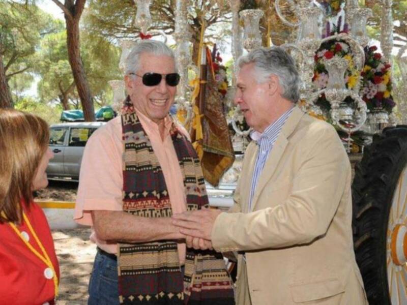 Fran Rivera y Simoneta Gómez Acebo en  el camino del rocío   