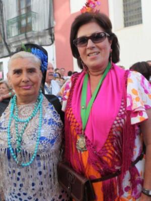 Fran Rivera y Simoneta Gómez Acebo en  el camino del rocío   