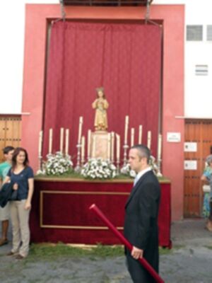 Solemne Procesión Eucarística, por las calles de la barriada Sevillana del Cerro del Águila‏