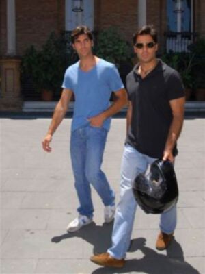 Fran y Cayetano Rivera muy preocupados por la salud de su tía Belén tuvieron que ingresarla de urgencia por una recaída