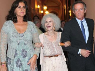 La Duquesa Alba confirma en un comunicado que se casara en Sevilla a primeros de octubre