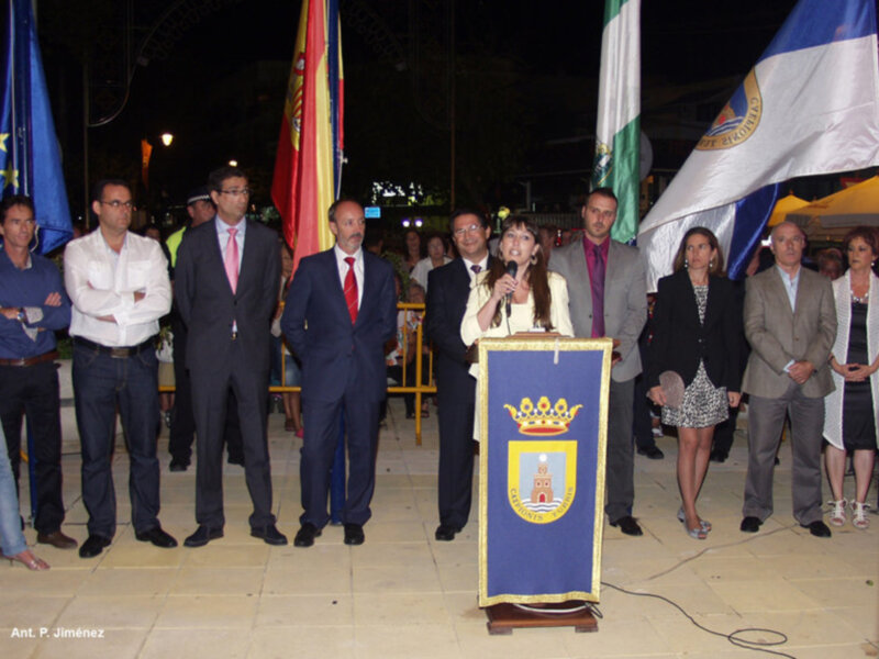 Mucho público en la inauguración oficial de las fiestas patronales de la Virgen de Regla