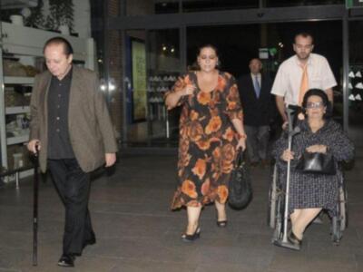 Monserrat obligada a usar silla de ruedas por una caída