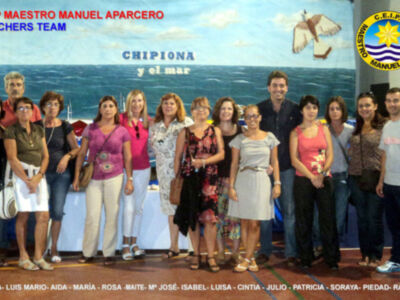 Equipo docente de CEIP Maestro Manuel Aparcero, Chipiona y el mar.
