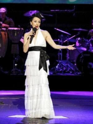 Luz Casal triunfa en Sevilla