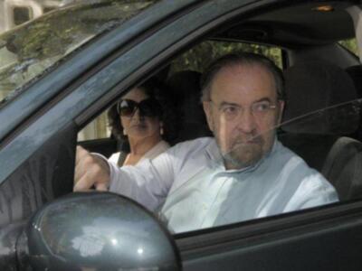 El emotivo reencuentro de los duques de Alba y su madrina Carmen Tello tras la boda