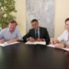 FIBES y Los Morancos firman un acuerdo de colaboración para las próximas actuaciones de su espectáculo Risoterapia