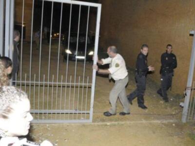 David Bisbal se refugia en el trabajo y en buenas amigas tras su enfrentamiento con Elena Tablada