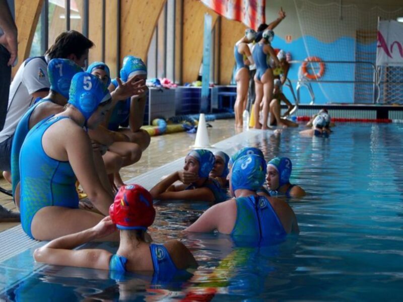 Ante el C.E. Mediterrani, a recuperar la senda victoriosa en la División de Honor femenina de waterpolo