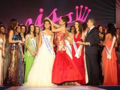 Miss España 2011 Andrea Huisgen; una catalana de padre alemán