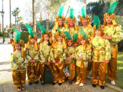 Los Reyes Magos de Oriente recorrieron las calles de sevillana.