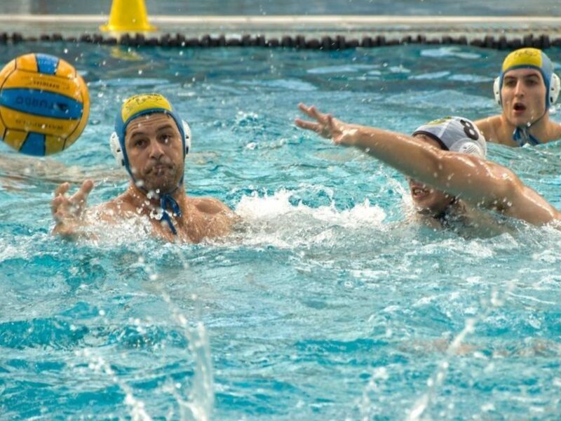 La XIII Copa de Andalucía de waterpolo, en Dos Hermanas