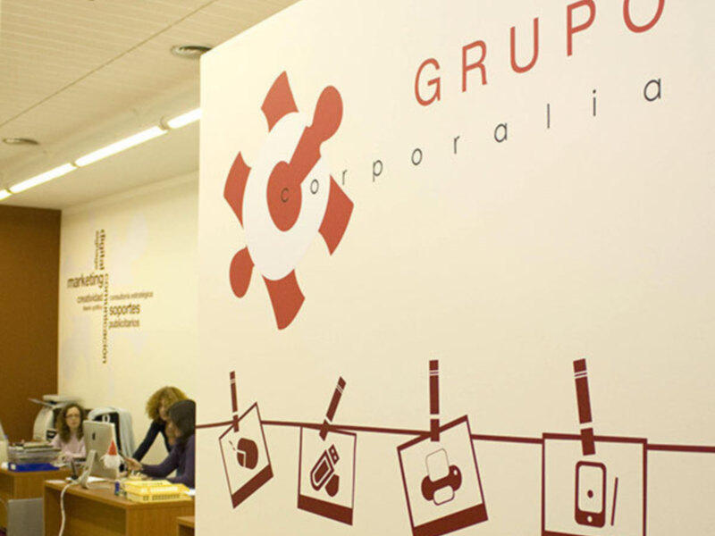 La franquicia Puzzle Rojo ofrece una rentable oportunidad de autoempleo en el mundo del marketing digital