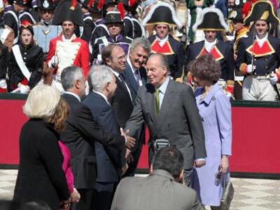Los reyes celebran en Cádiz en bicentenario de la Constitución junto al presidente del gobierno