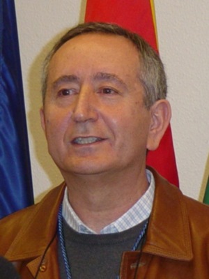 Naval Molero profundiza con una conferencia en La Chipiona del Bicentenario