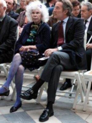 Los duques de Alba asisten al pregón del costalero que dio Rafael Peralta