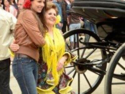 Eva González se va de feria con los Morancos