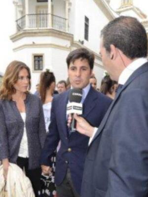 Lourdes Montes y la duquesa de alba fueron a ver torear a Francisco Rivera a la maestranza y después al hotel