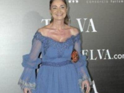 La duquesa de Alba, premio a la mejor embajadora de Sevilla en el mundo apoya a SM el rey