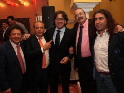 Numerosos personajes conocidos en Feria de Sevilla 2012