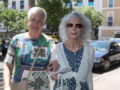 La duquesa  de Alba presidió la mesa petitoria de la esclerosis múltiple en Sevilla 