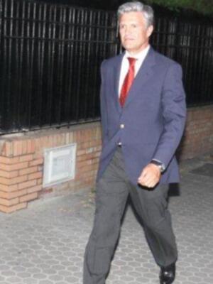 Patricia y Espartaco de nuevo juntos por su hija Isabel, han conseguido recuperar su relación 