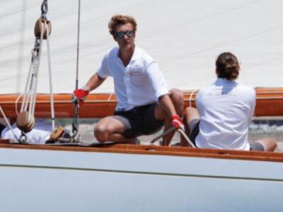 Piere Casiragui, tercer hijo de la Princesa Carolina de Mónaco y miembro de la Tripulación del Tuiga, en "la Semana Clásica de Puerto Sherry"