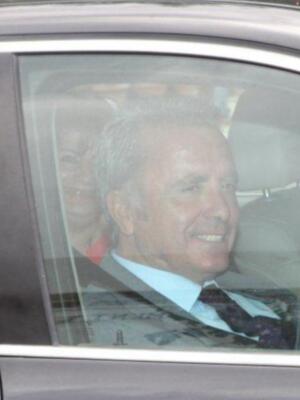 José Fernando recibe un millón de euros, herencia de Rocío Jurado de mano de su padre Ortega Cano