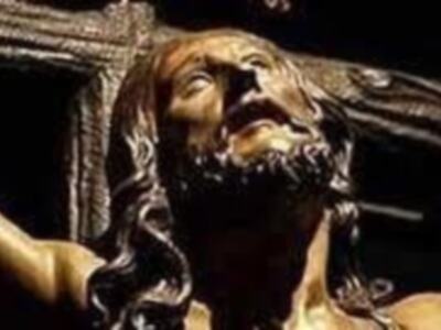 La Pasión - Semana Santa  en 20 TV  Ultimo  Programa, emitido  ayer : Entrevista a Camareras de la Esperanza Macarena;   Vía Crucis Magno Sevilla 2013  y Las portadas del Corpus Christi.